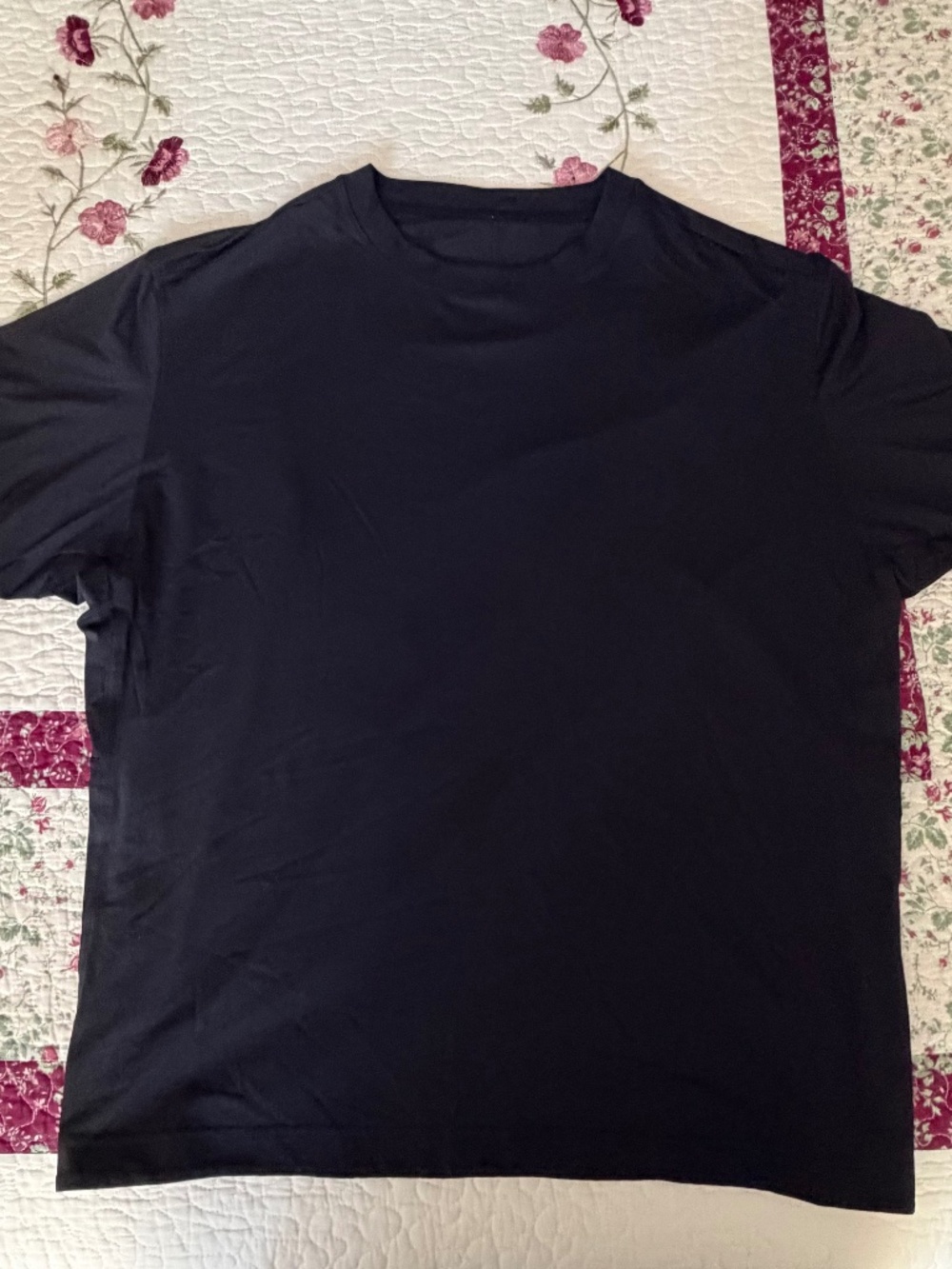 Lululemon EasySet Training Short Sleeve Shirt Men’s Size L Black